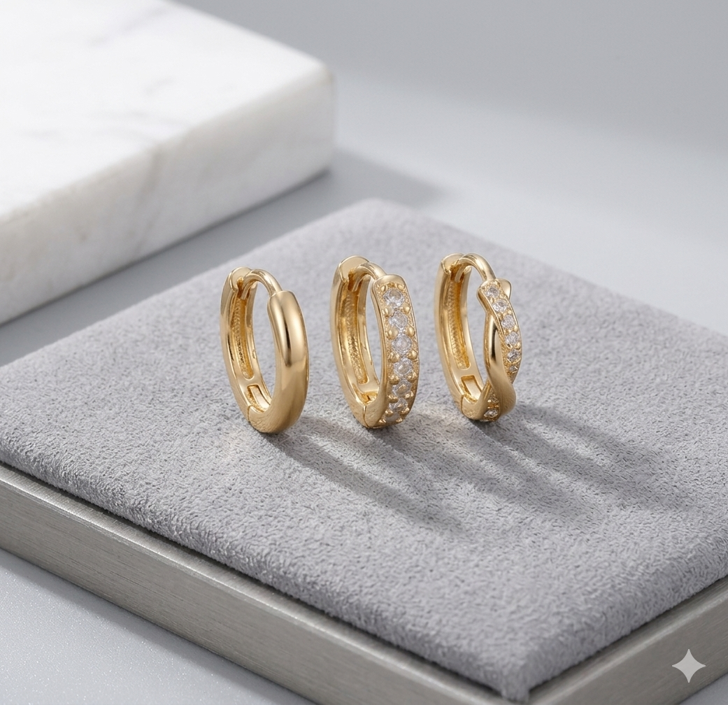 Huggie Hoop Earrings Set